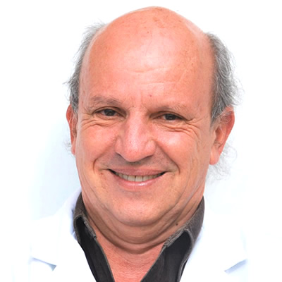 Dr. Hugo Leiva Pérez de Arce