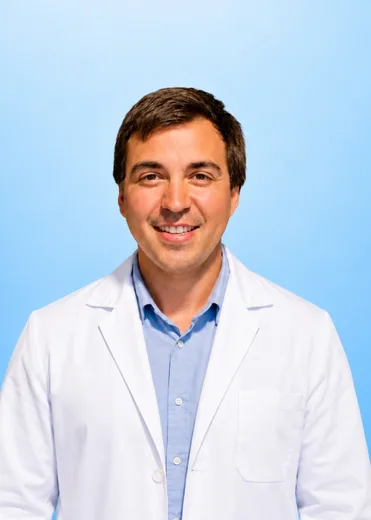 Dr. Enrique Merino