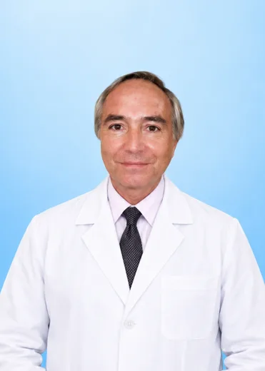 Dr. William Stanley Spínola